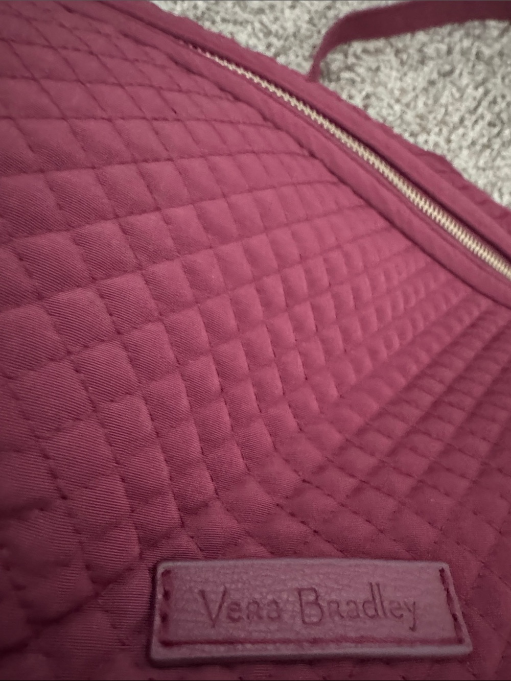 Quilted Crossbody Vera Bradley Shoulder Bag in Berry - Picture 2 of 4